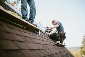 Local Roofers in East Akron, OH